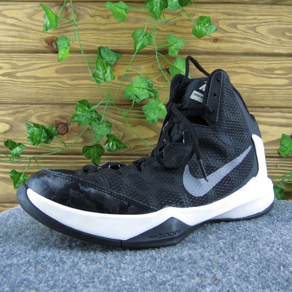 Nike Zoom Without‎ a Doubt Men Sneaker Shoes Black Synthetic Lace Up Size 10 Med - Picture 1 of 10